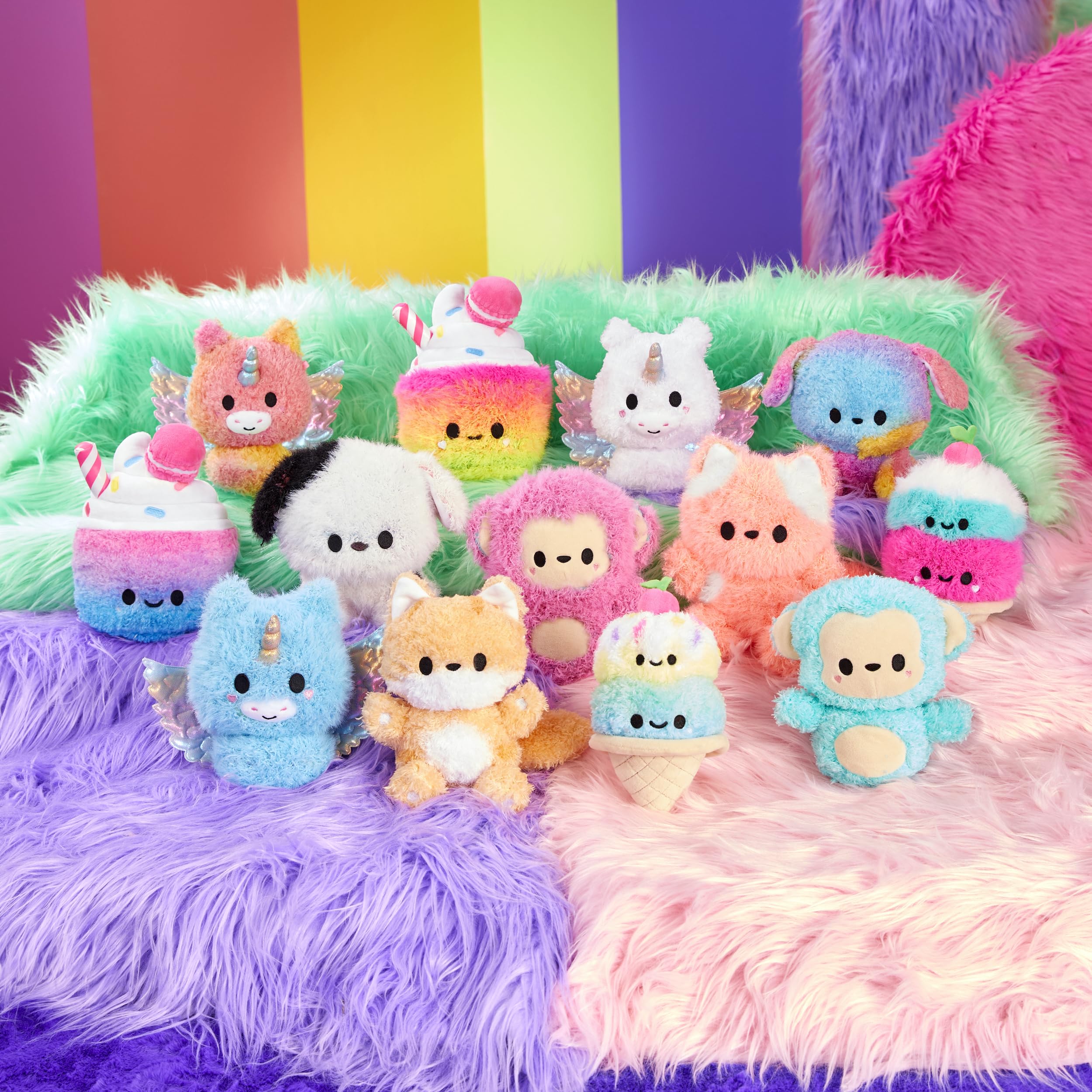 Amazon.com: Fluffie Stuffiez Monkey Small Collectible Feature